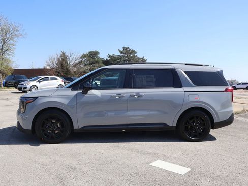 New 2026 Kia Carnival SX FWD image 4
