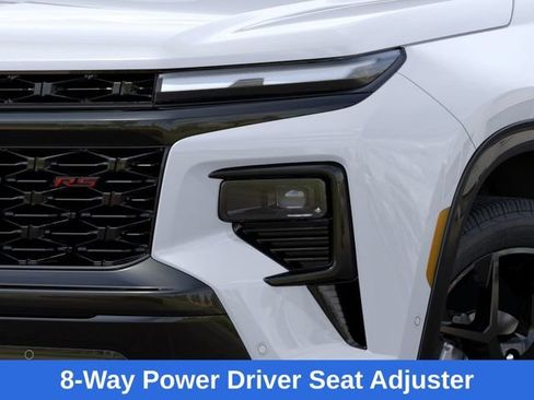 New 2026 Chevrolet Traverse RS w/ LPO, Floor Liner Package AWD/4WD image 11