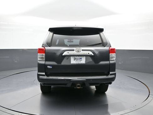 Used 2011 Toyota 4Runner SR5 w/ Premium Pkg w/Leather AWD/4WD image 7
