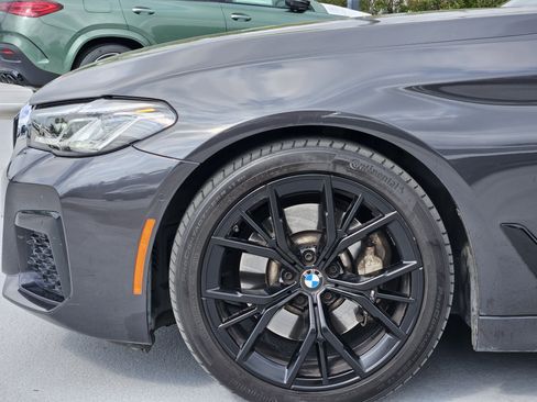 Used 2021 BMW 530i w/ M Sport Package image 12