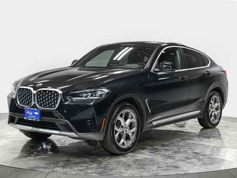 Used 2023 BMW X4 xDrive30i w/ Premium Package AWD/4WD image 1