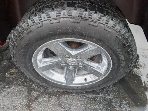 Used 2012 RAM 1500 Express AWD/4WD image 10
