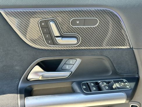 New 2025 Mercedes-Benz GLA 35 AMG 4MATIC image 14