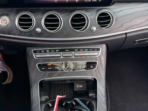 Used 2020 Mercedes-Benz E 350 Sedan image 12