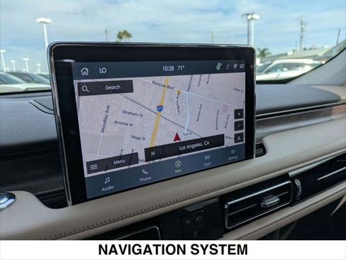 Used 2024 Lincoln Aviator Reserve w/ Equipment Group 201A AWD/4WD image 18
