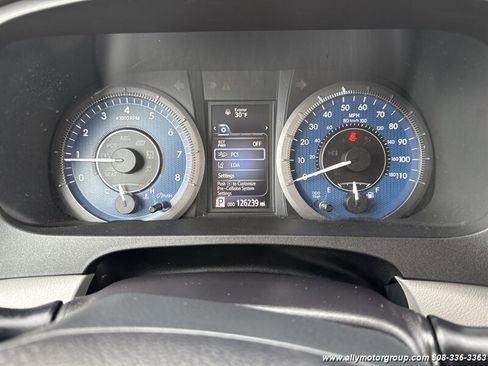 Used 2018 Toyota Sienna LE image 15