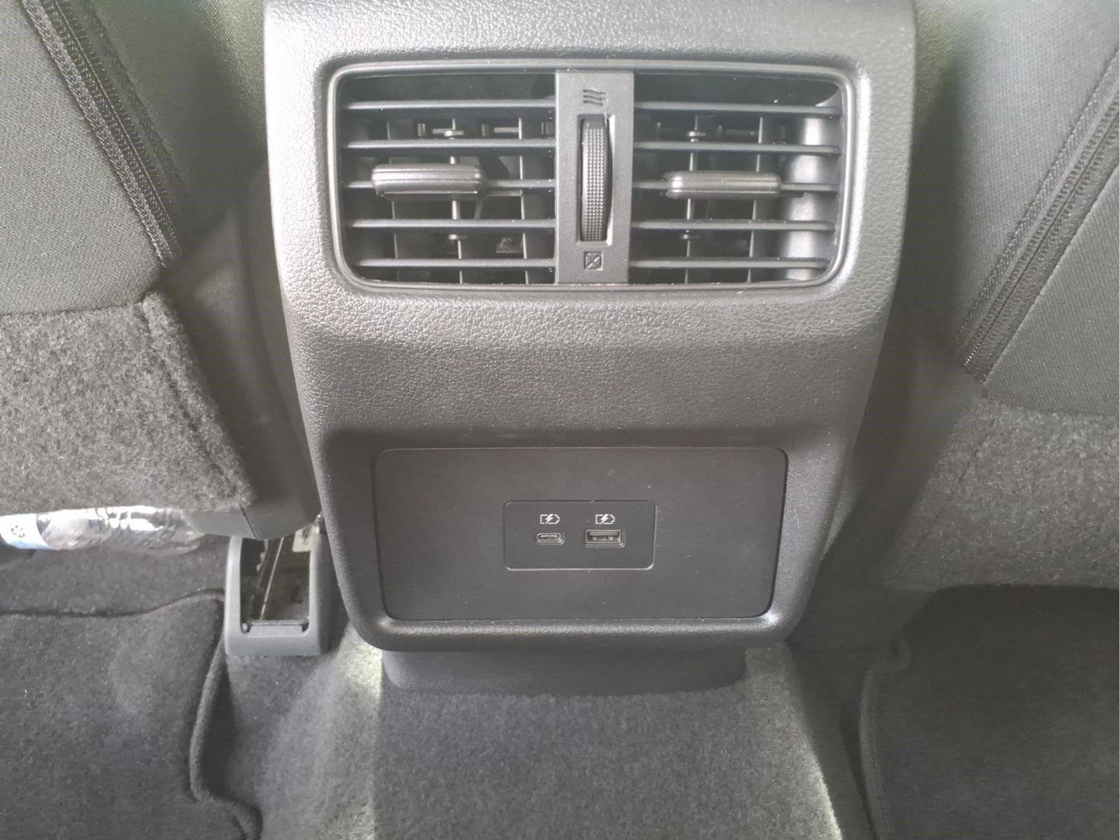 Used 2023 Nissan Rogue SV AWD/4WD image 15