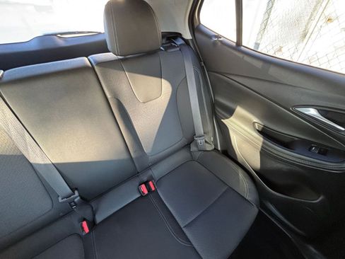 Used 2025 Buick Encore GX Preferred image 37