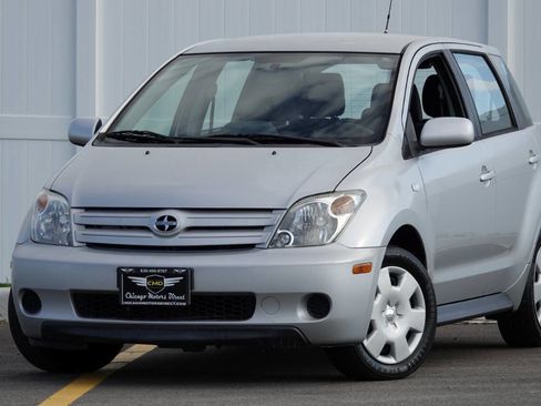 Used 2004 Scion xA FWD image 23