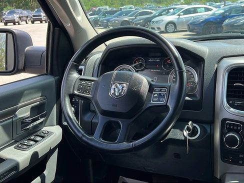 Used 2018 RAM 1500 Outdoorsman image 13