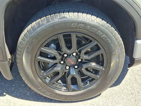 Certified 2024 GMC Sierra 1500 Elevation AWD/4WD image 8