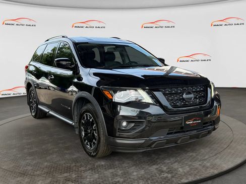Used 2019 Nissan Pathfinder SV w/ Rock Creek Edition AWD/4WD image 4