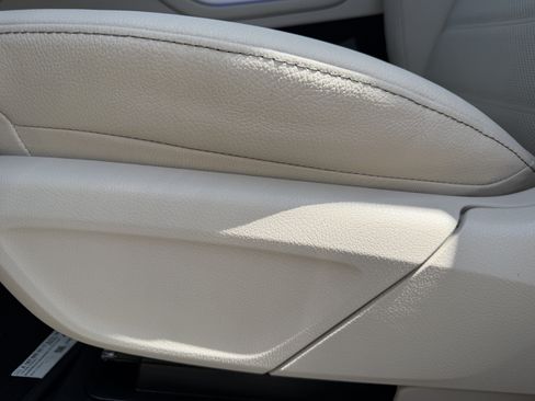 Used 2026 Mercedes-Benz GLS 580 4MATIC image 30