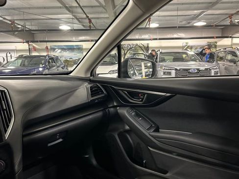 Used 2023 Subaru Impreza Premium image 23