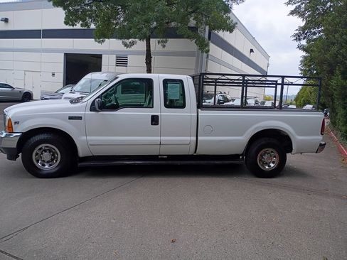 Used 2001 Ford F250 2WD SuperCab Super Duty image 7