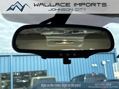 Used 2014 Chevrolet Impala LT w/ LT Sunroof Package image 18