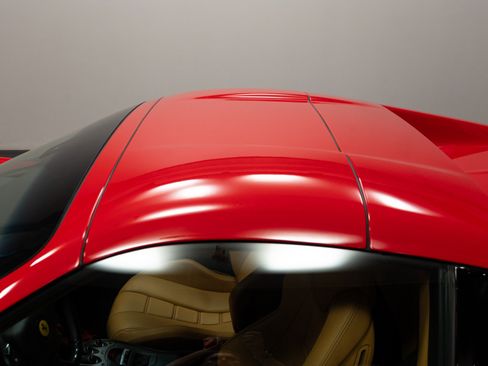 Used 2013 Ferrari 458 Spider RWD image 19