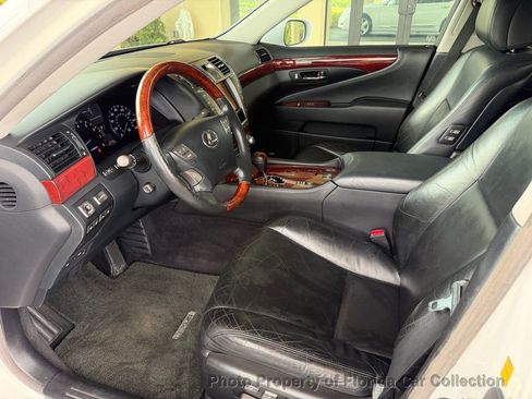 Used 2010 Lexus LS 460 RWD image 29