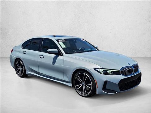 Used 2023 BMW 330i Sedan w/ M Sport Package RWD image 3