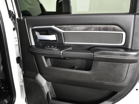 Used 2024 RAM 2500 Big Horn w/ Off Road Package image 47