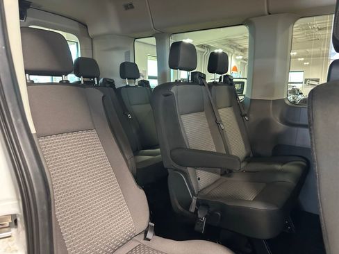 Used 2025 Ford Transit 350 XLT image 35