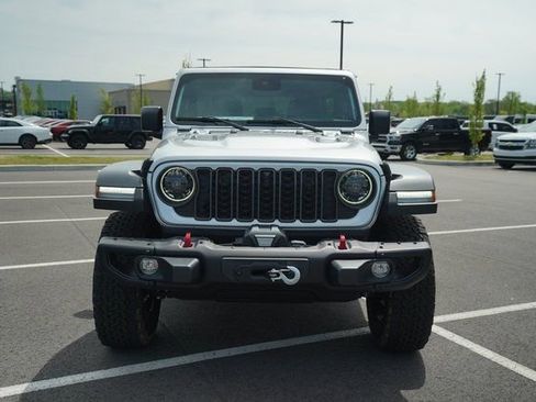 New 2024 Jeep Wrangler Unlimited Rubicon w/ Capability Package image 8