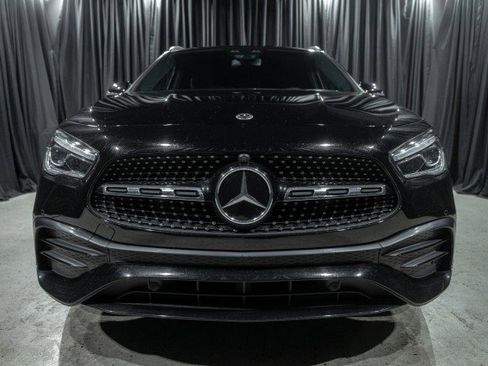 Used 2023 Mercedes-Benz GLA 250 4MATIC image 2