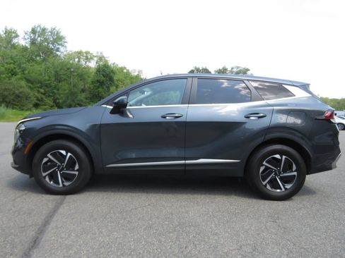 Used 2023 Kia Sportage LX AWD/4WD image 7