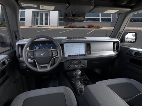New 2026 Ford Bronco 2-Door w/ Sasquatch Package AWD/4WD image 9