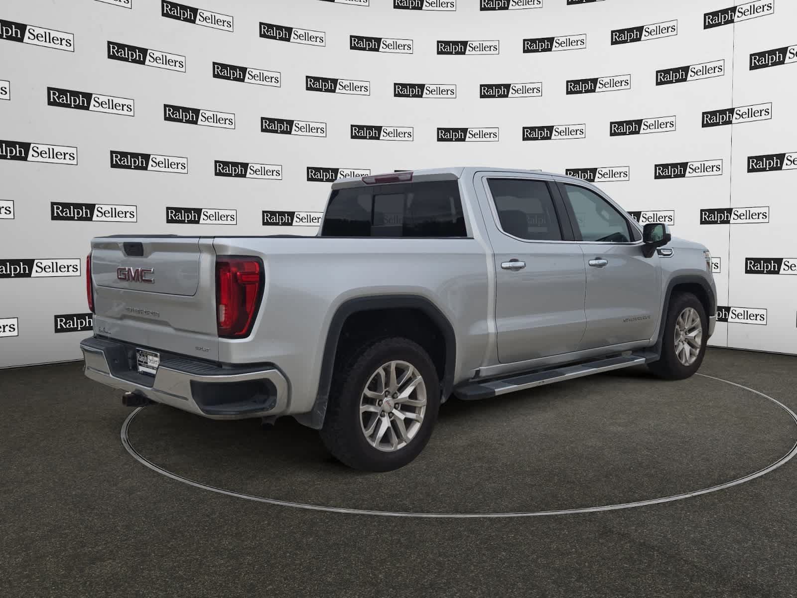 Used 2022 GMC Sierra 1500 SLT RWD image 6