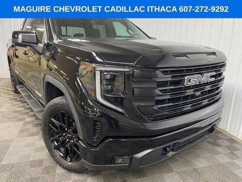 Used 2022 GMC Sierra 1500 Elevation w/ Preferred Package AWD/4WD image 10