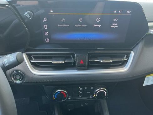 New 2026 Chevrolet TrailBlazer LT w/ LT Cold Weather Package AWD/4WD image 17