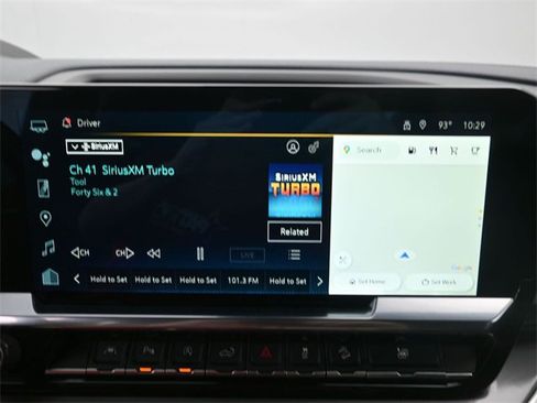 Used 2023 Chevrolet Silverado 1500 High Country w/ Technology Package image 22