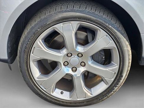 Used 2017 Land Rover Range Rover Supercharged image 16