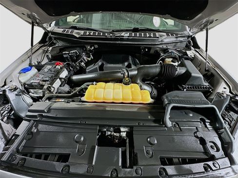 Used 2018 Ford F150 XLT w/ Equipment Group 302A Luxury image 33