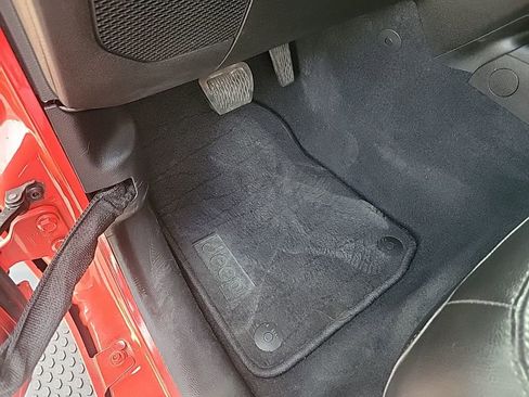 Used 2021 Jeep Wrangler Unlimited Sahara image 22