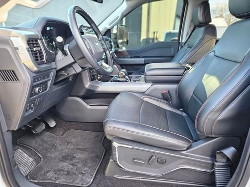 Used 2022 Ford F150 Lariat image 15