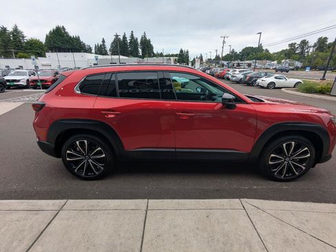 Used 2025 MAZDA CX-50 AWD 2.5 Turbo w/ Premium Pkg image 7