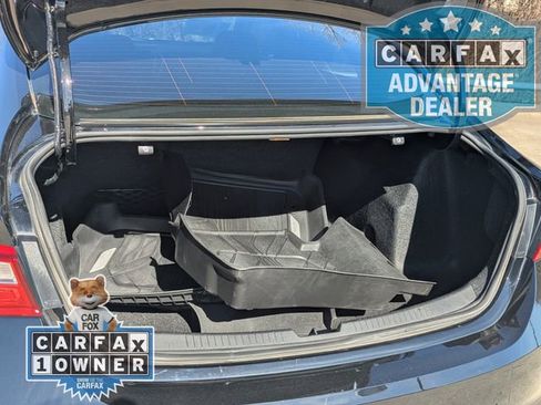 Used 2023 Chevrolet Malibu LT image 18