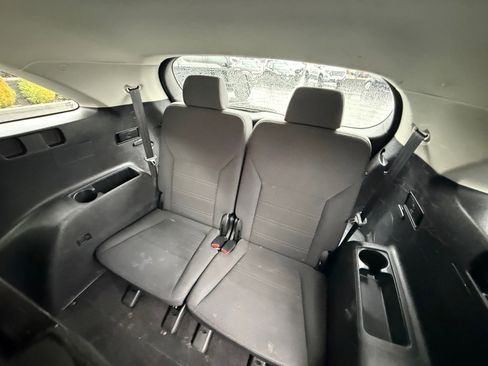 Used 2016 Kia Sorento LX image 21