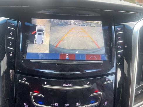 Used 2020 Cadillac Escalade ESV Platinum image 14