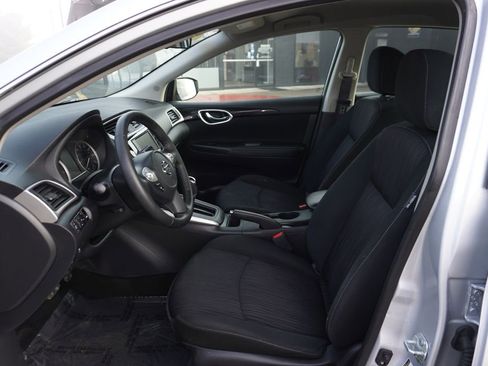Used 2019 Nissan Sentra SV image 22