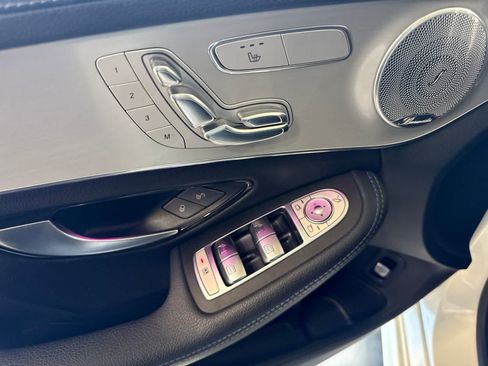 Used 2021 Mercedes-Benz C 300 Sedan image 19