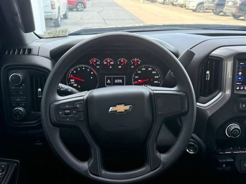 Certified 2024 Chevrolet Silverado 1500 Custom AWD/4WD image 30