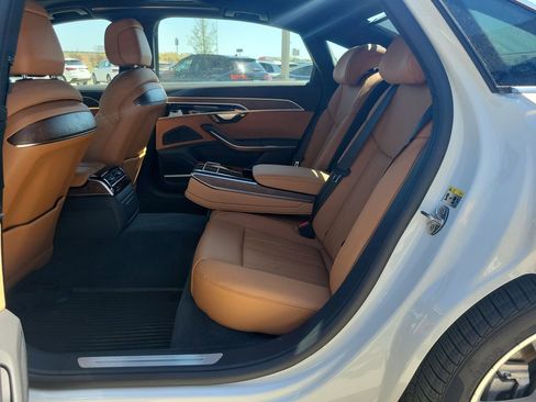 Used 2025 Audi A8 L 3.0T image 6