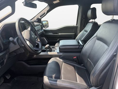 Used 2025 Ford F150 Lariat w/ Equipment Group 502A High AWD/4WD image 10