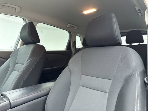 Used 2023 Nissan Rogue S AWD/4WD image 9