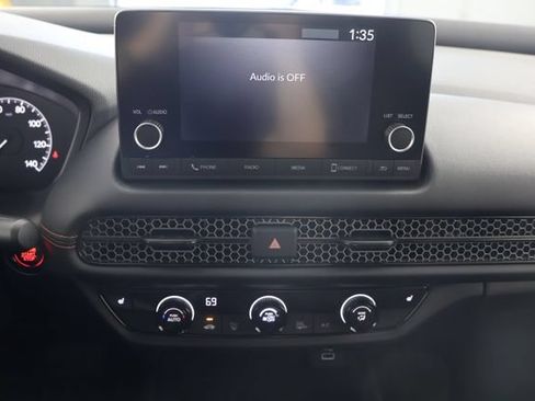Used 2024 Honda HR-V Sport image 14