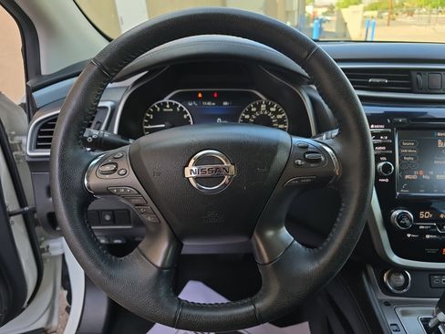 Used 2021 Nissan Murano SV image 13