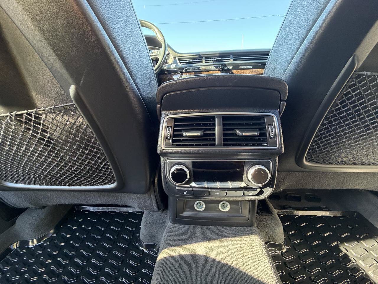 Used 2018 Audi Q7 3.0T Prestige w/ Prestige Package AWD/4WD image 26